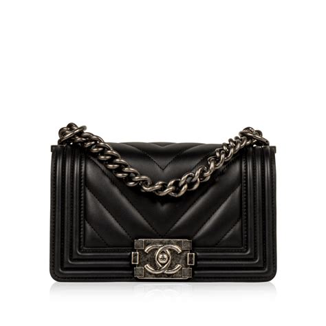 how to buy chanel clothes online|chanel handbags uk stockists.